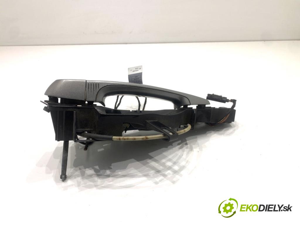 BMW E71 SUV 2008 225 kW xDrive 35 i 2979 Kľučka vonkajšia ľavy predný 7209881