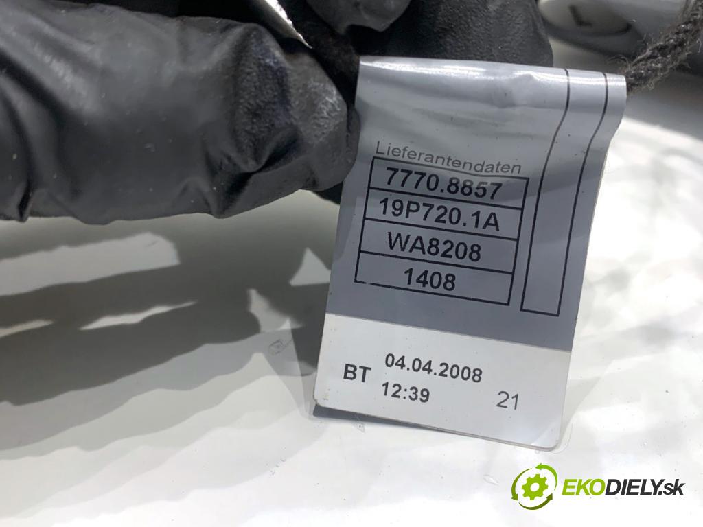 BMW E71 SUV 2008 225 kW xDrive 35 i 2979 Kľučka vonkajšia ľavy predný 7209881