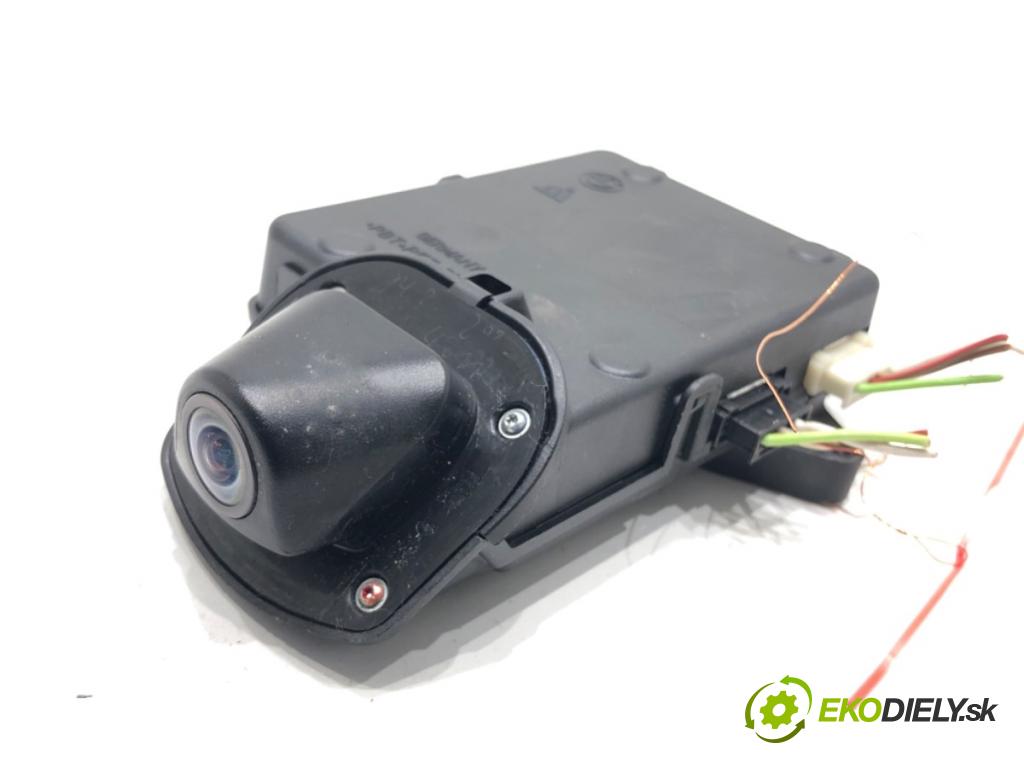 BMW E71 SUV 2008 225 kW xDrive 35 i 2979 KAMERA 