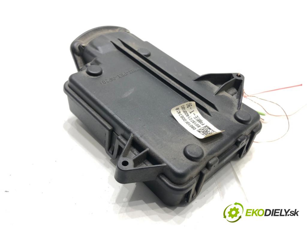 BMW E71 SUV 2008 225 kW xDrive 35 i 2979 KAMERA