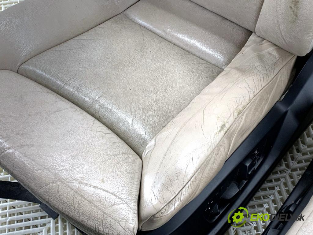 BMW E71 SUV 2008 225 kW xDrive 35 i 2979 Sedadlá, sedačky Sedadlo
