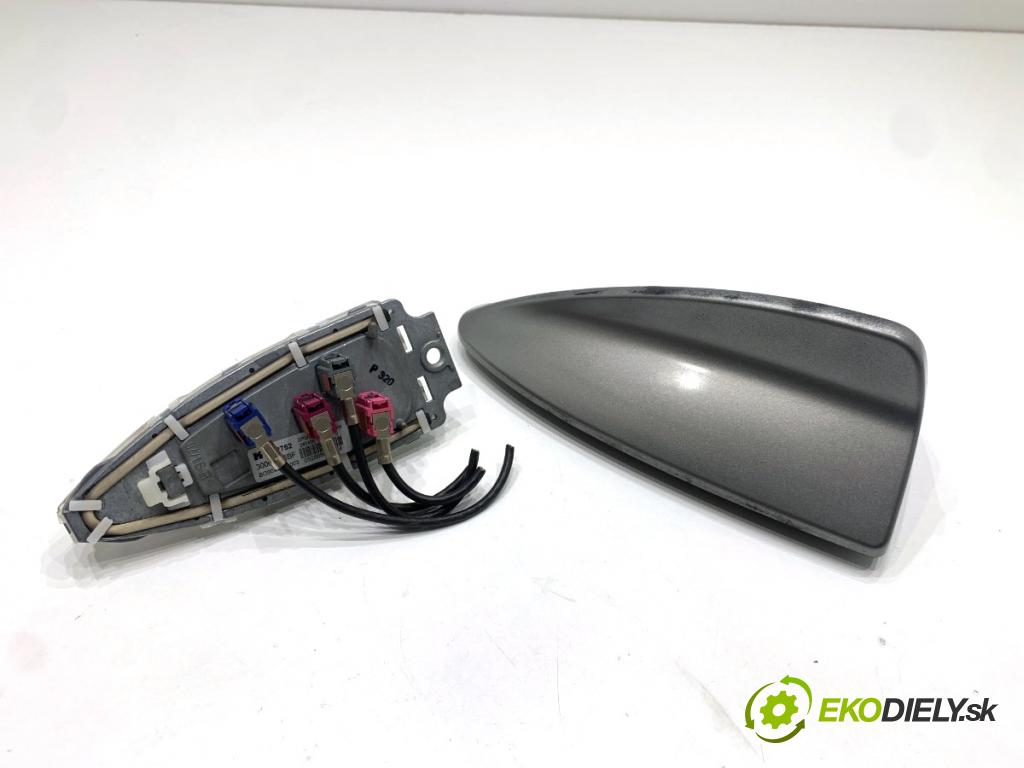 BMW E71 SUV 2008 225 kW xDrive 35 i 2979 ANTENA 1682752