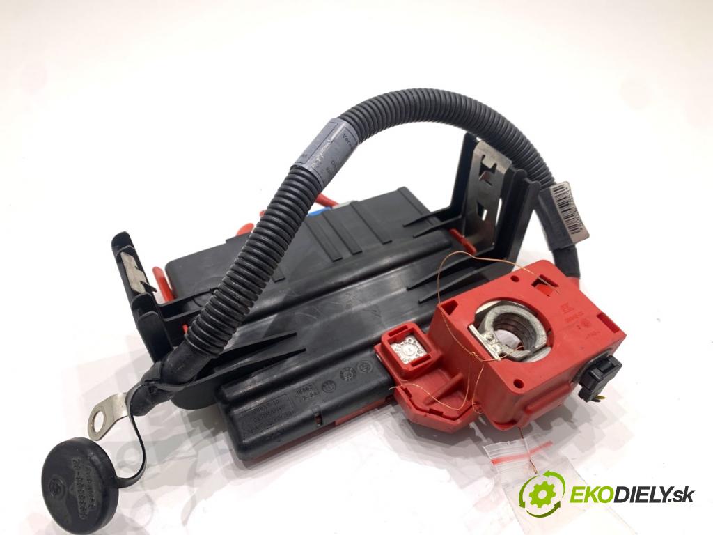 BMW E71 SUV 2008 225 kW xDrive 35 i 2979 svorka plus 6977957