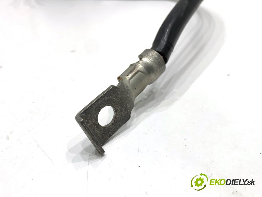 BMW E71 SUV 2008 225 kW xDrive 35 i 2979 svorka MINUS 9164357