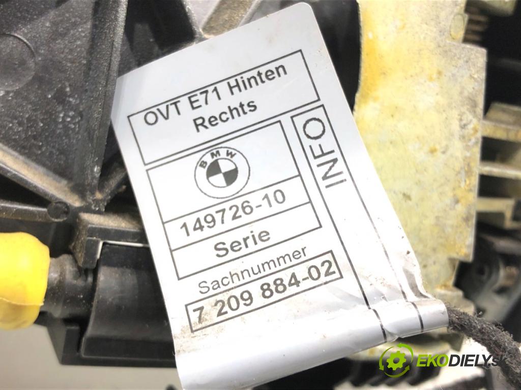 BMW E71 SUV 2008 225 kW xDrive 35 i 2979 Kľučka vonkajšia pravy zad 7209884