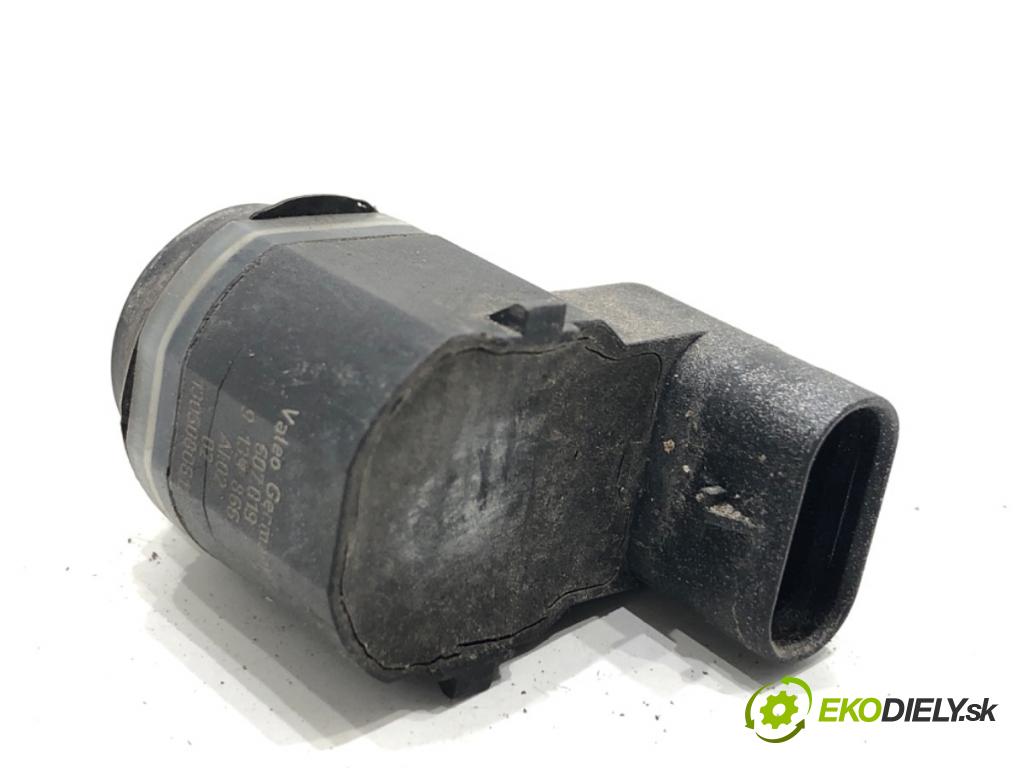 BMW E71 SUV 2008 225 kW xDrive 35 i 2979 snímač PDC 9139866