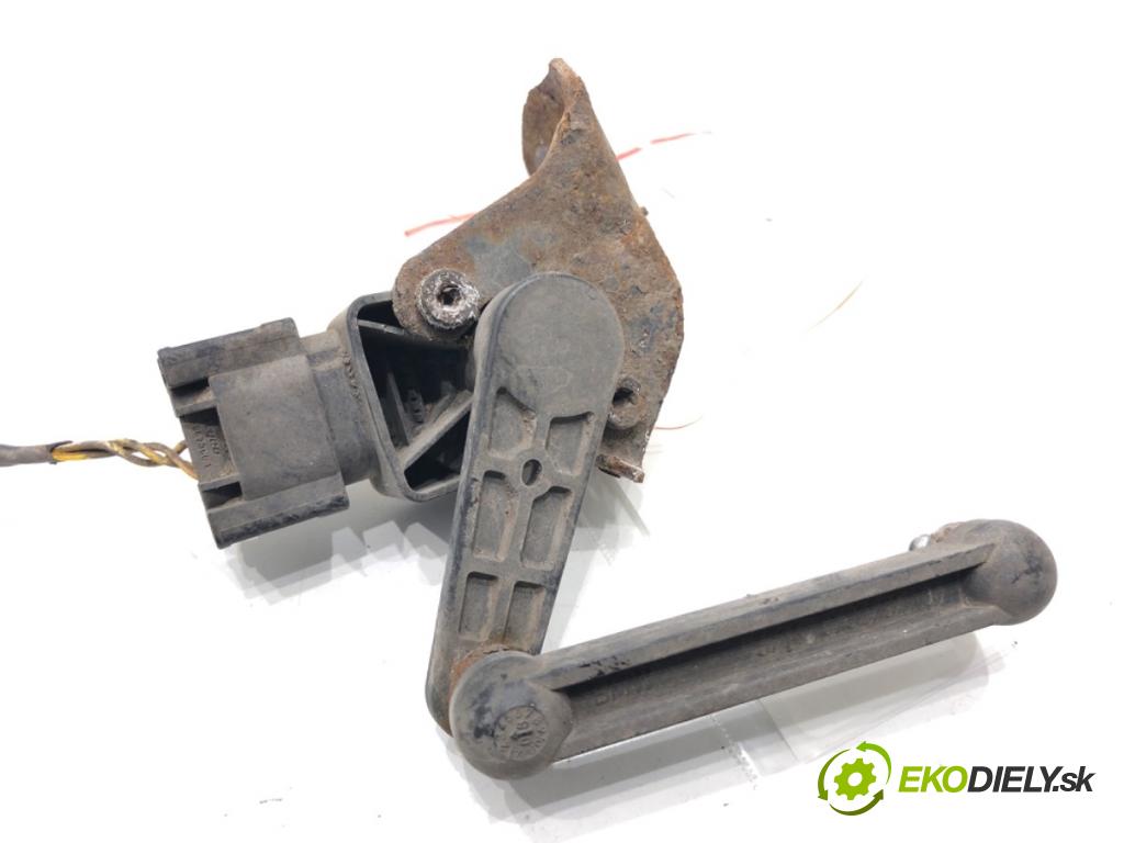 BMW E71 SUV 2008 225 kW xDrive 35 i 2979 Snímač XENON zad pravy 6785205