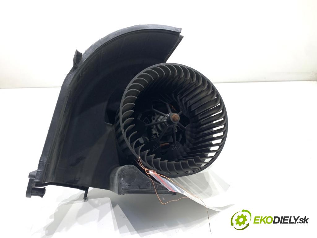 BMW E71 SUV 2008 225 kW xDrive 35 i 2979 ventilátor kúrenia 990877L