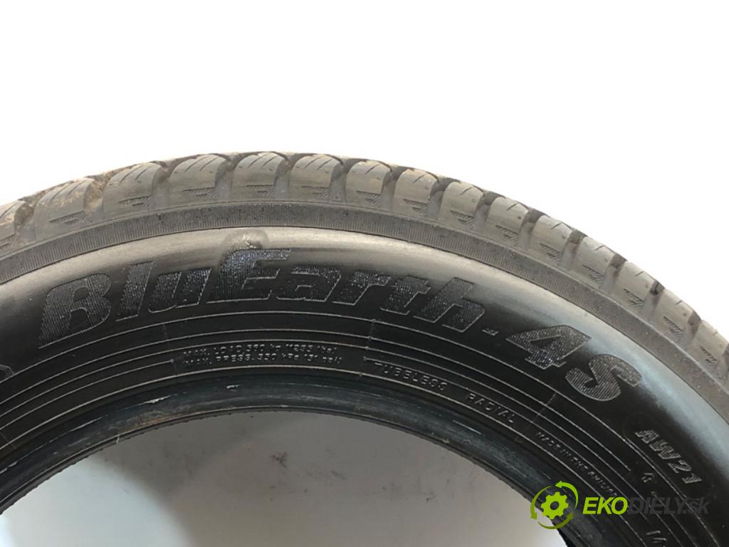 --- ---      PNEUMATIKA: zima 2X Yokohama 185/65R15: 88T
