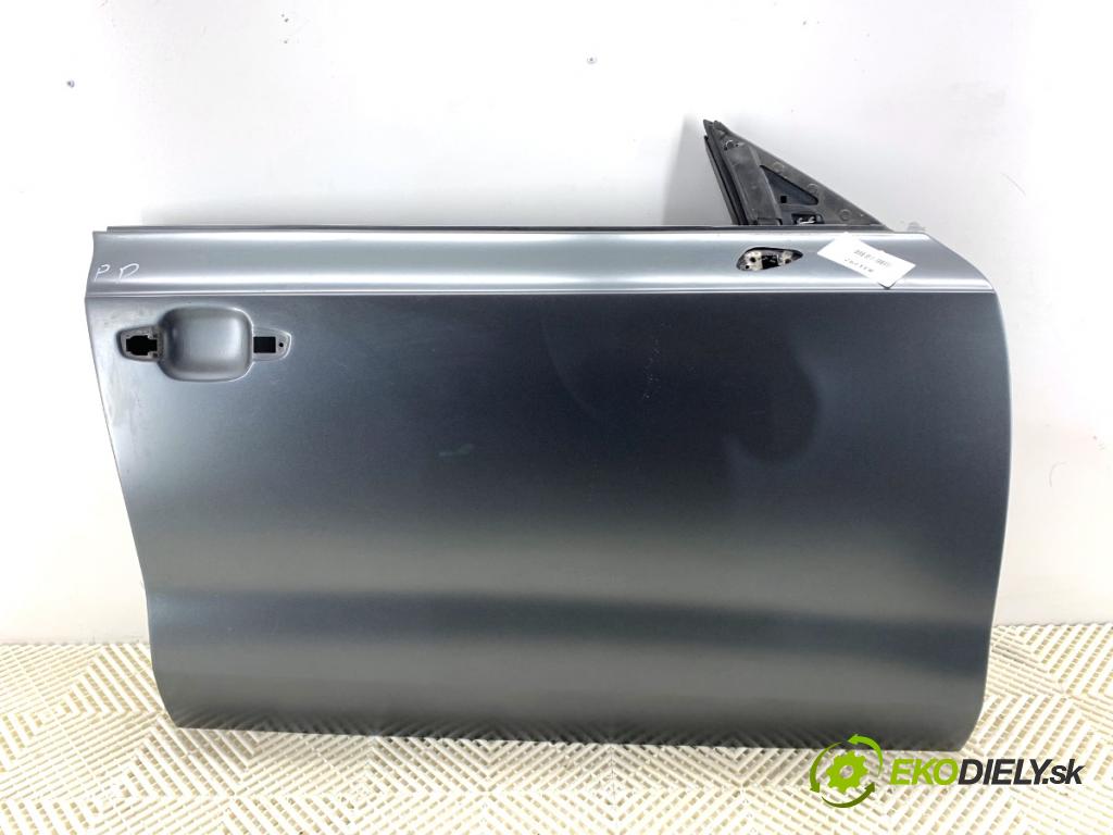 AUDI A7 4G liftback 2015 412 kW RS7 quattro 3993 Dvere pravy predný LX7A