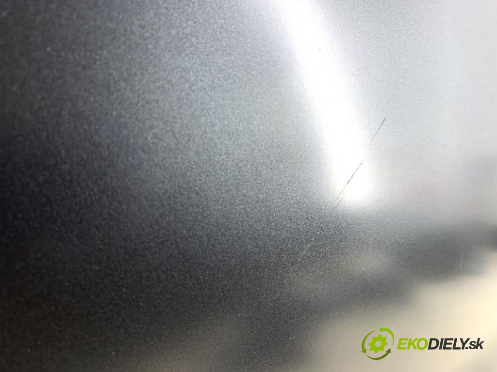 AUDI A7 4G liftback 2015 412 kW RS7 quattro 3993 Dvere ľavy predný LX7A