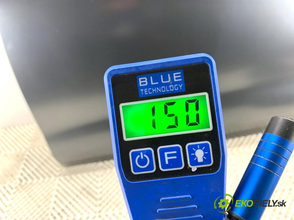 AUDI A7 4G liftback 2015 412 kW RS7 quattro 3993 Dvere ľavy predný LX7A