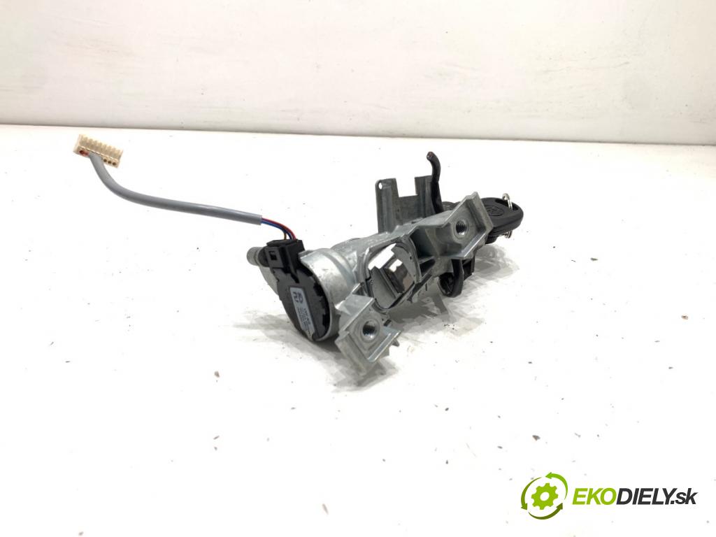 VW CADDY III Nadwozie pełne/minivan 2010 75 kW 1.6 TDI 1598 spínačka 1K0905865A (Spínací skříňka)