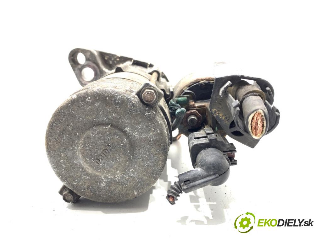 VW CADDY III Nadwozie pełne/minivan 2010 75 kW 1.6 TDI 1598 startér  (Startér)