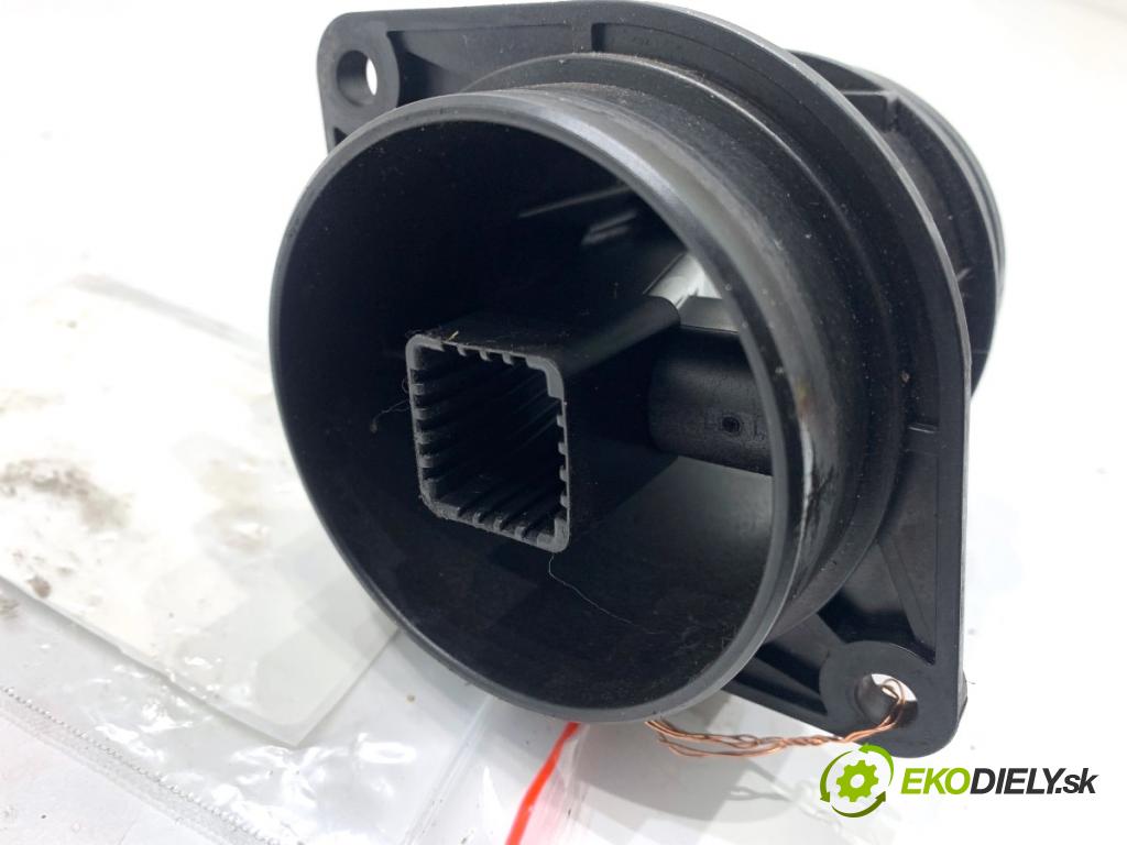 VW CADDY III Nadwozie pełne/minivan 2010 75 kW 1.6 TDI 1598 Váha vzduchu 03L906461 (Váha vzduchu)