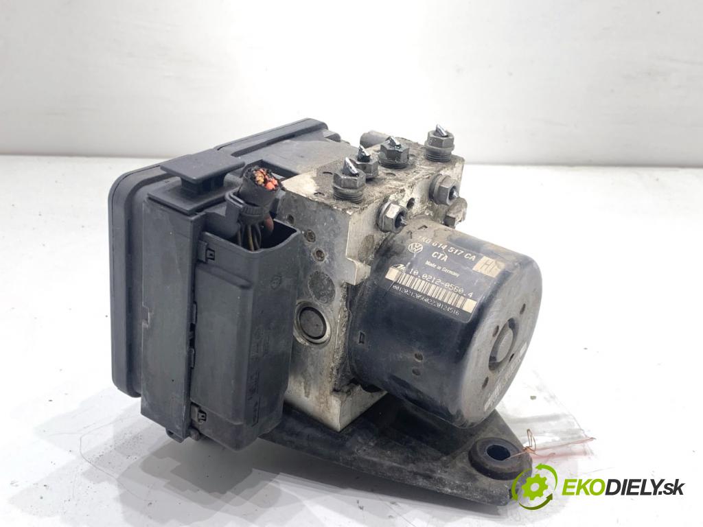 VW CADDY III Nadwozie pełne/minivan 2010 75 kW 1.6 TDI 1598 Pumpa ABS 1K0907379AS (Pumpa ABS)