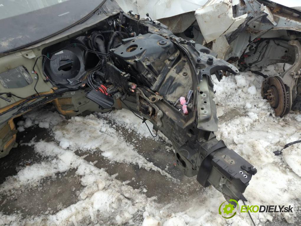 VOLVO S90 II sedan 2019 223 kW T8 Hybrid AWD 1969 KAROSERIA ČTVRŤÁK blatník práh střecha PODŁUŻNICA