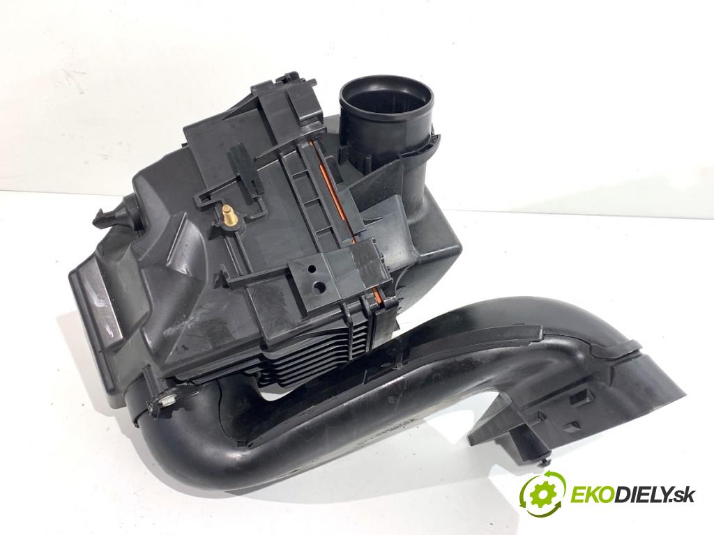 FORD ECOSPORT SUV 2018 92 kW 1.0 EcoBoost 998 Obal filtra vzduchu GN15-9600-CF (Obal vzduchového filtra)