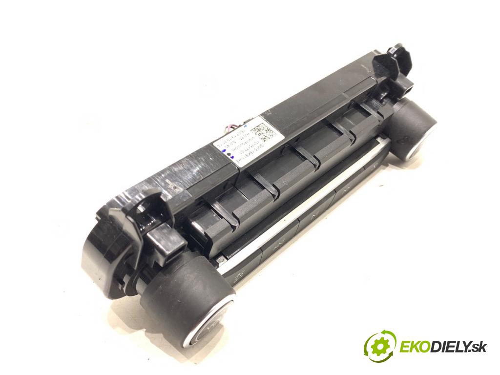 FORD ECOSPORT SUV 2018 92 kW 1.0 EcoBoost 998 Panel ovládania radia GN15-18K811-HE (Prepínacie páčky pod volantom)