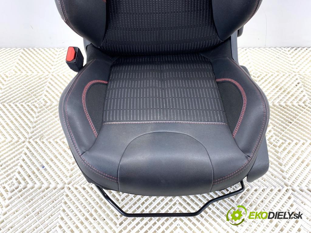 PEUGEOT 2008 I SUV 2018 81 kW 1.2 THP 110 / PureTech 110 1199 Sedadlo ľavy predný