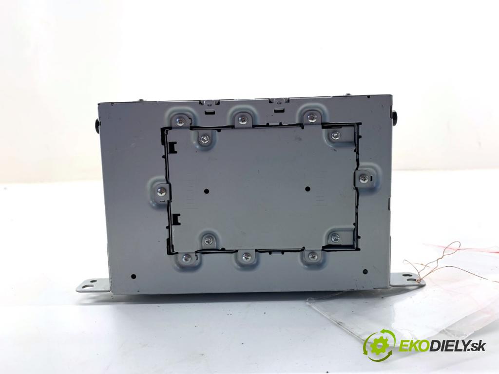 VOLVO S90 II sedan 2019 223 kW T8 Hybrid AWD 1969 RADIO Navigácia 32141428 (Audio zariadenie)