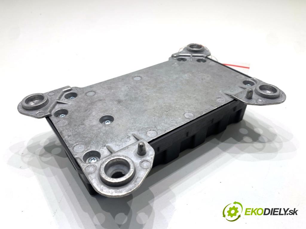 VOLVO S90 II sedan 2019 223 kW T8 Hybrid AWD 1969 senzor airbag  (Snímač)