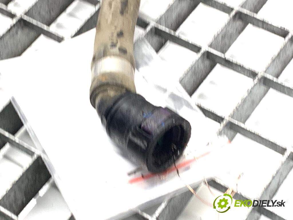 VOLVO S90 II sedan 2019 223 kW T8 Hybrid AWD 1969 Rúra vody 31368681