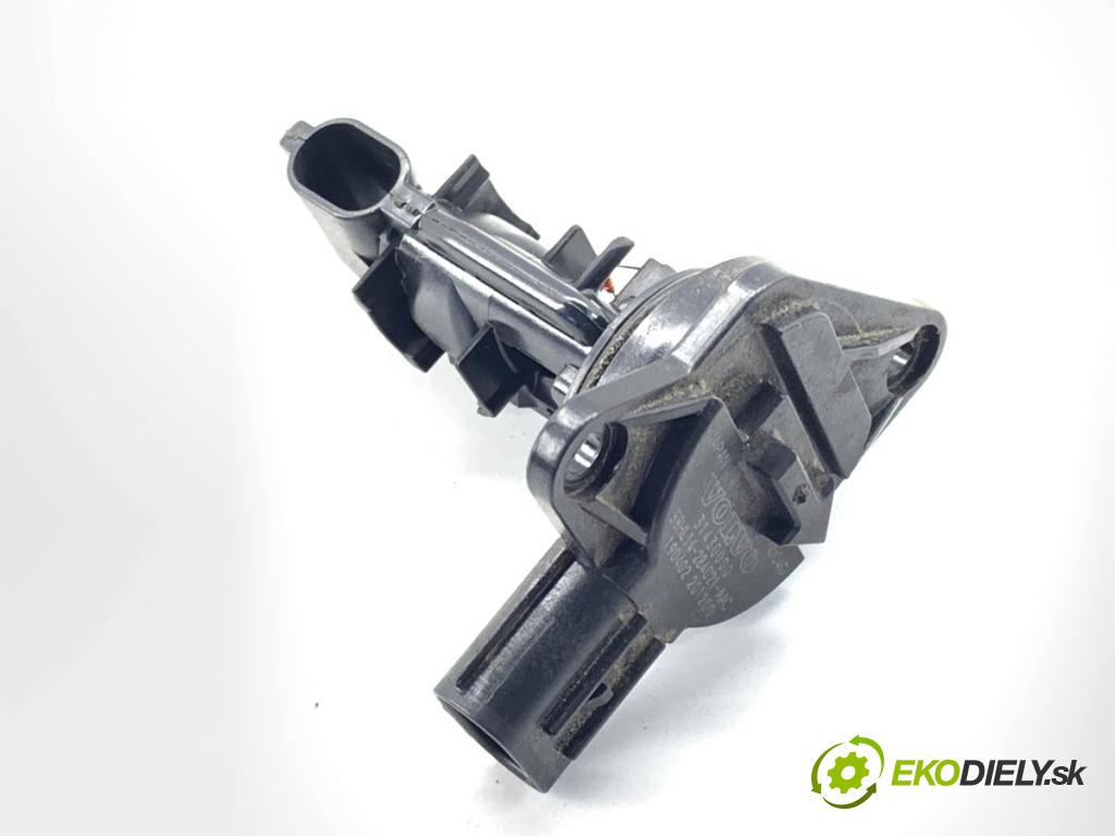 VOLVO S90 II sedan 2019 223 kW T8 Hybrid AWD 1969 Váha vzduchu 31430000 (Váha vzduchu)