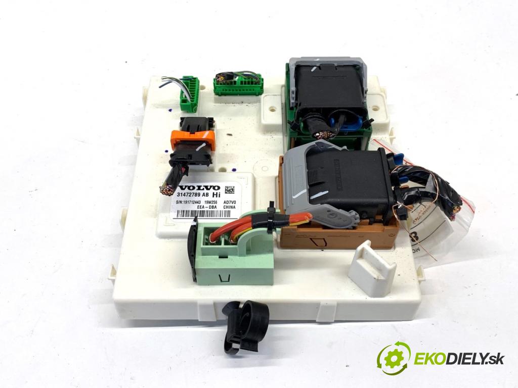 VOLVO S90 II sedan 2019 223 kW T8 Hybrid AWD 1969 Modul komfortu 31472789AB (Modul komfortu)