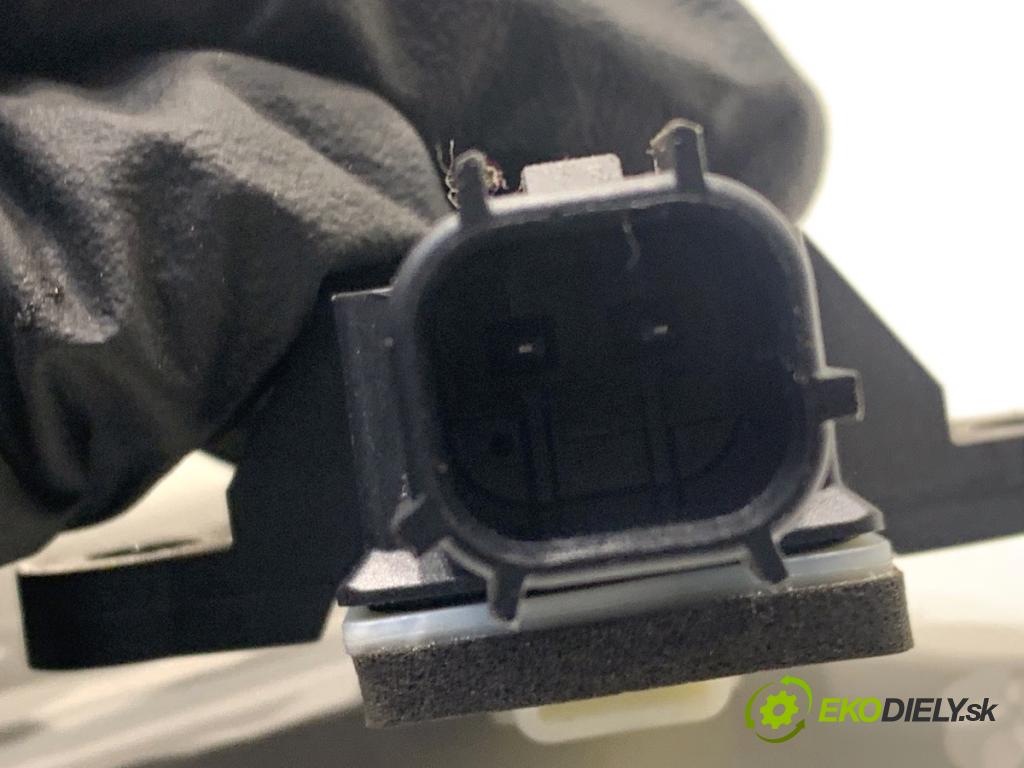 VOLVO S90 II sedan 2019 223 kW T8 Hybrid AWD 1969 Snímač nárazu 31406731 (Snímač nárazu)