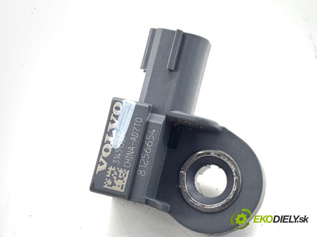 VOLVO S90 II sedan 2019 223 kW T8 Hybrid AWD 1969 Snímač nárazu 31451531 (Snímač nárazu)