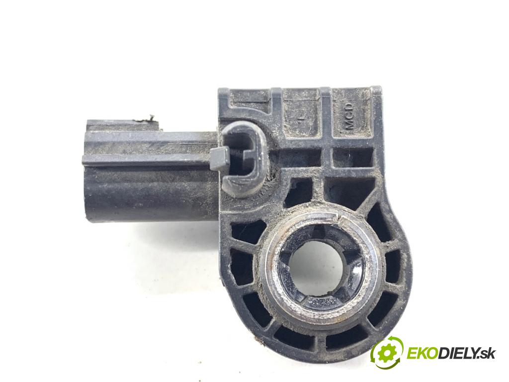 VOLVO S90 II sedan 2019 223 kW T8 Hybrid AWD 1969 Snímač nárazu 31451529 (Snímač nárazu)