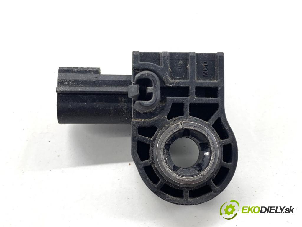 VOLVO S90 II sedan 2019 223 kW T8 Hybrid AWD 1969 Snímač nárazu 31451529 (Snímač nárazu)