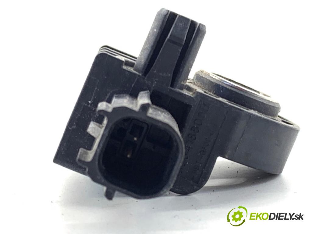 VOLVO S90 II sedan 2019 223 kW T8 Hybrid AWD 1969 Snímač nárazu 31451529 (Snímač nárazu)