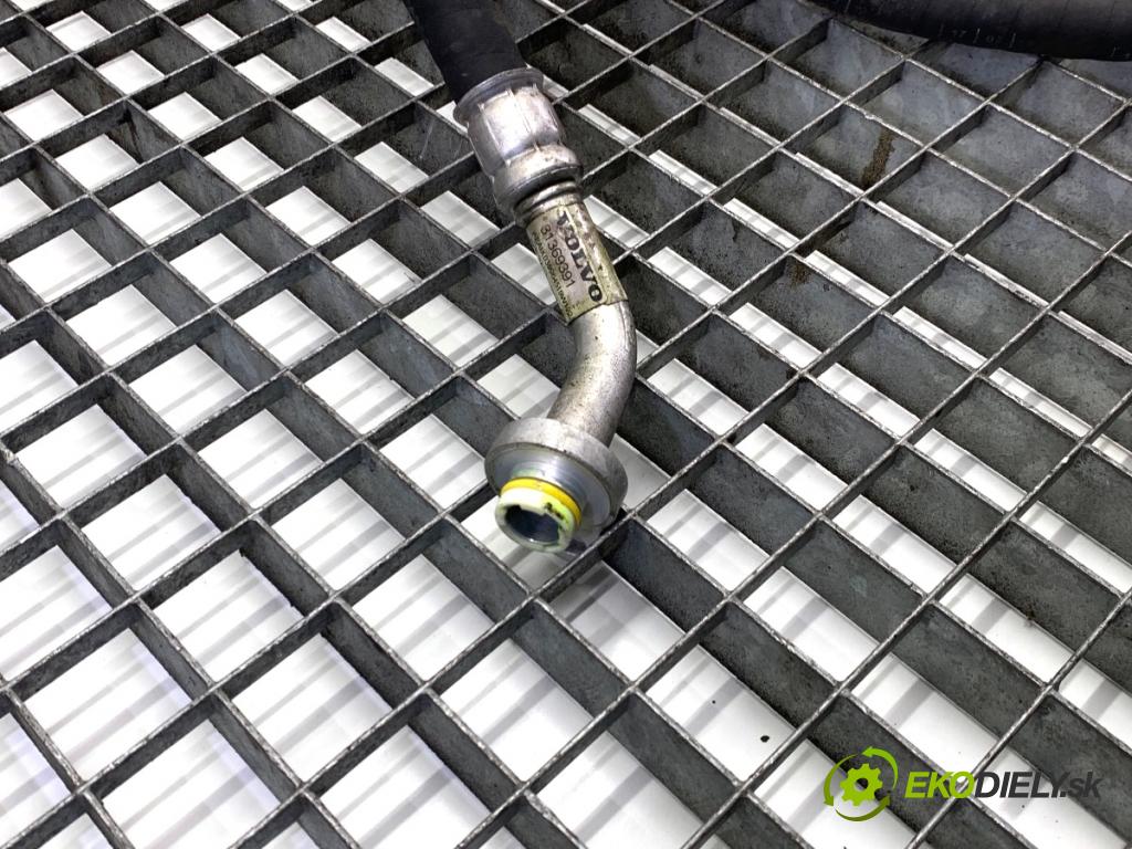 VOLVO S90 II sedan 2019 223 kW T8 Hybrid AWD 1969 rúrka klimatizácie 31369391 (Rúrka klimatizácie)