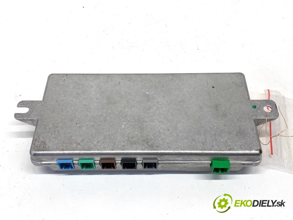 VOLVO S90 II sedan 2019 223 kW T8 Hybrid AWD 1969 modul KAMERY 32243137