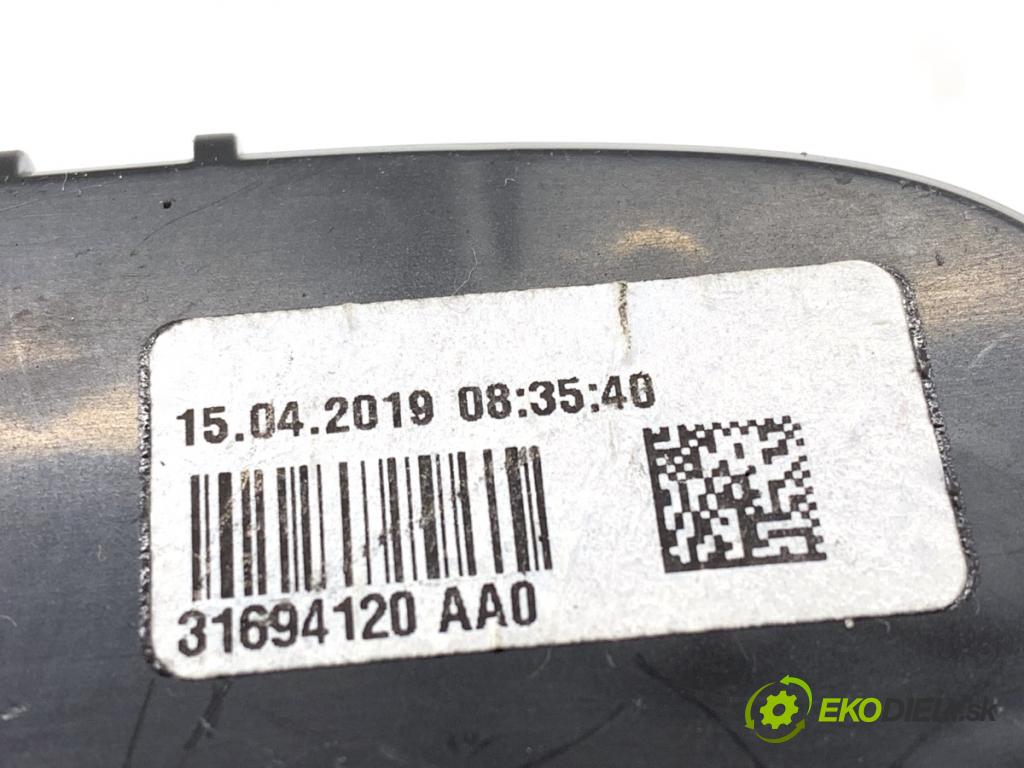 VOLVO S90 II sedan 2019 223 kW T8 Hybrid AWD 1969 Svetlo stropné zad 31694120