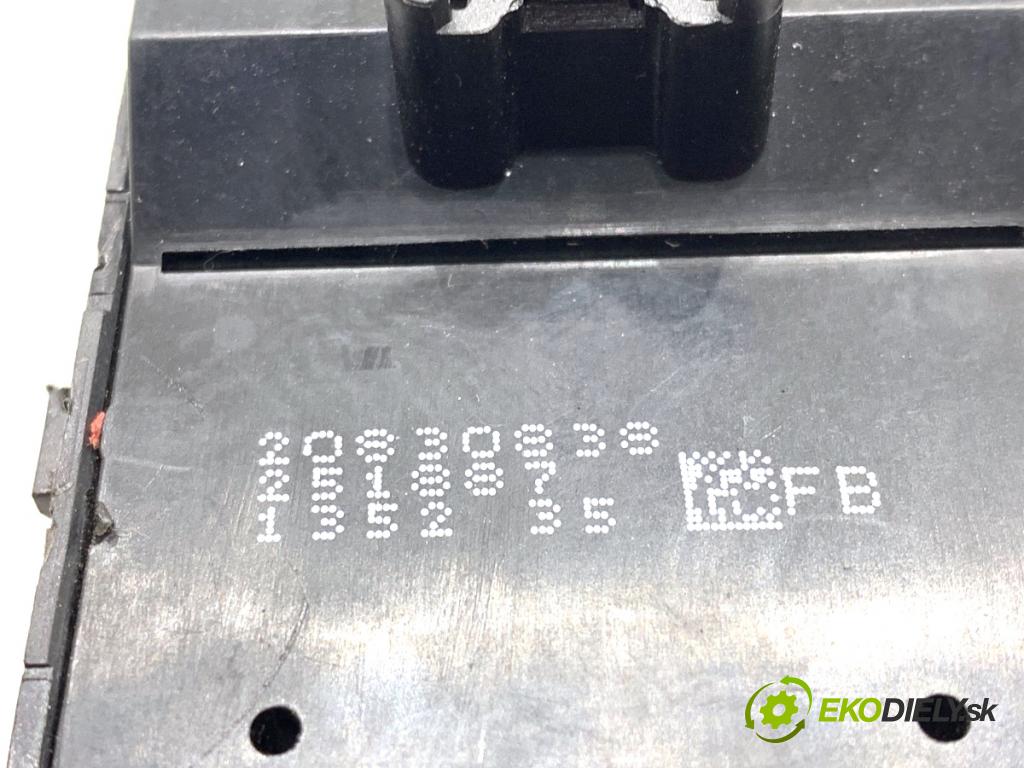 CHEVROLET CRUZE sedan 2013 91 kW 1.6 1598 Prepínač okien 20830838 (Prepínacie páčky pod volantom)