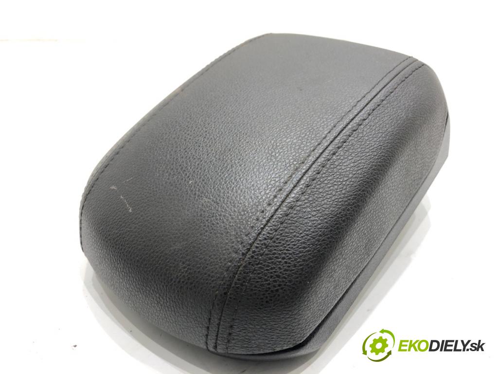 CHEVROLET CRUZE sedan 2013 91 kW 1.6 1598 loketní opěrka  (Loketní opěrka)