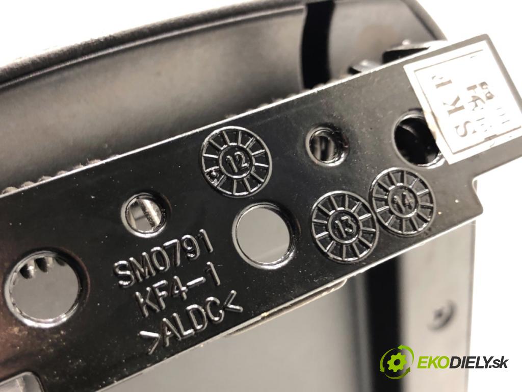 CHEVROLET CRUZE sedan 2013 91 kW 1.6 1598 Lakťová opierka (Lakťová opierka)