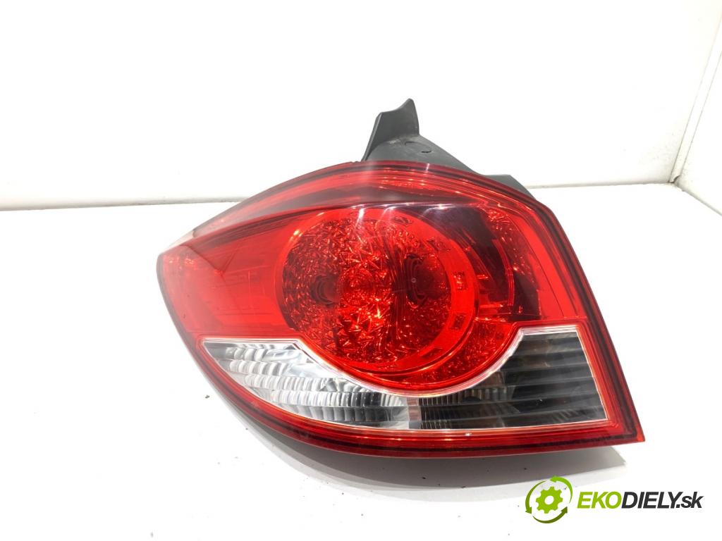 CHEVROLET CRUZE sedan 2013 91 kW 1.6 1598 Svetlo ľavy zad 