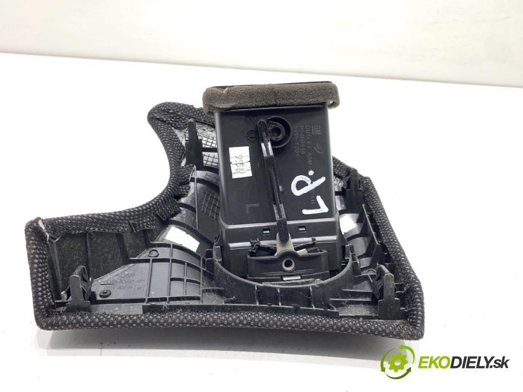 CHEVROLET CRUZE sedan 2013 91 kW 1.6 1598 Mriežky kúrenia ľavy predný 95488444