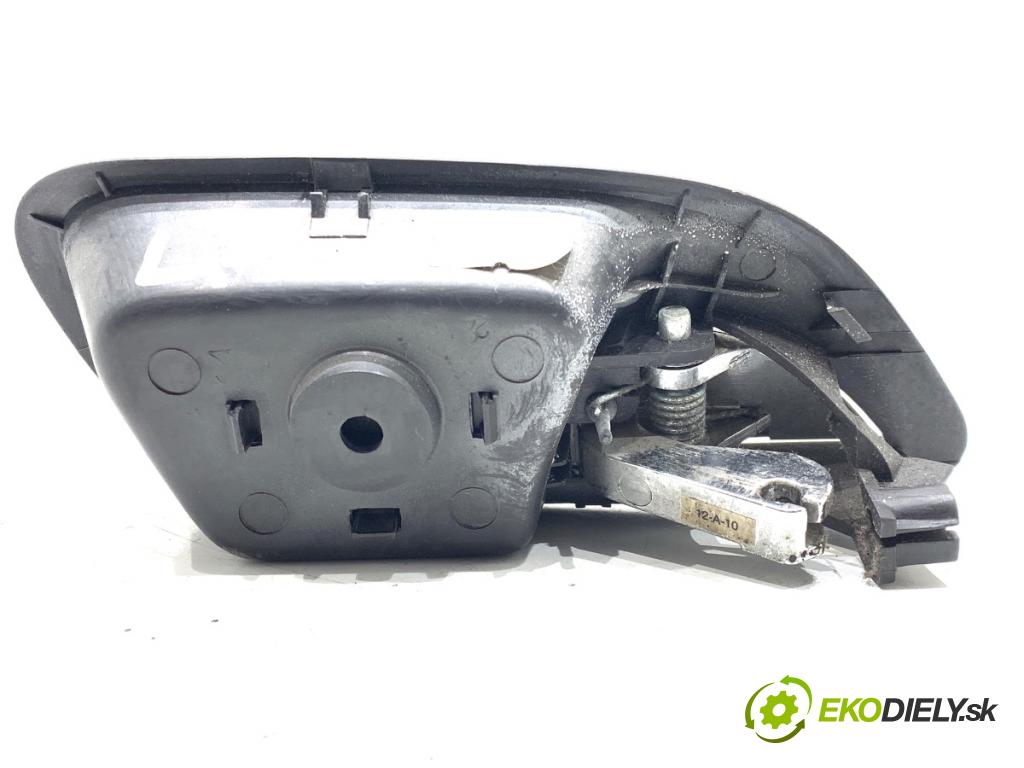CHEVROLET CRUZE sedan 2013 91 kW 1.6 1598 Kľučka vnútorná ľavy predný 96845901