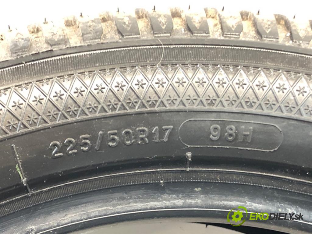 --- ---      PNEUMATIKA: zima 2X 225/50 17" KLEBER