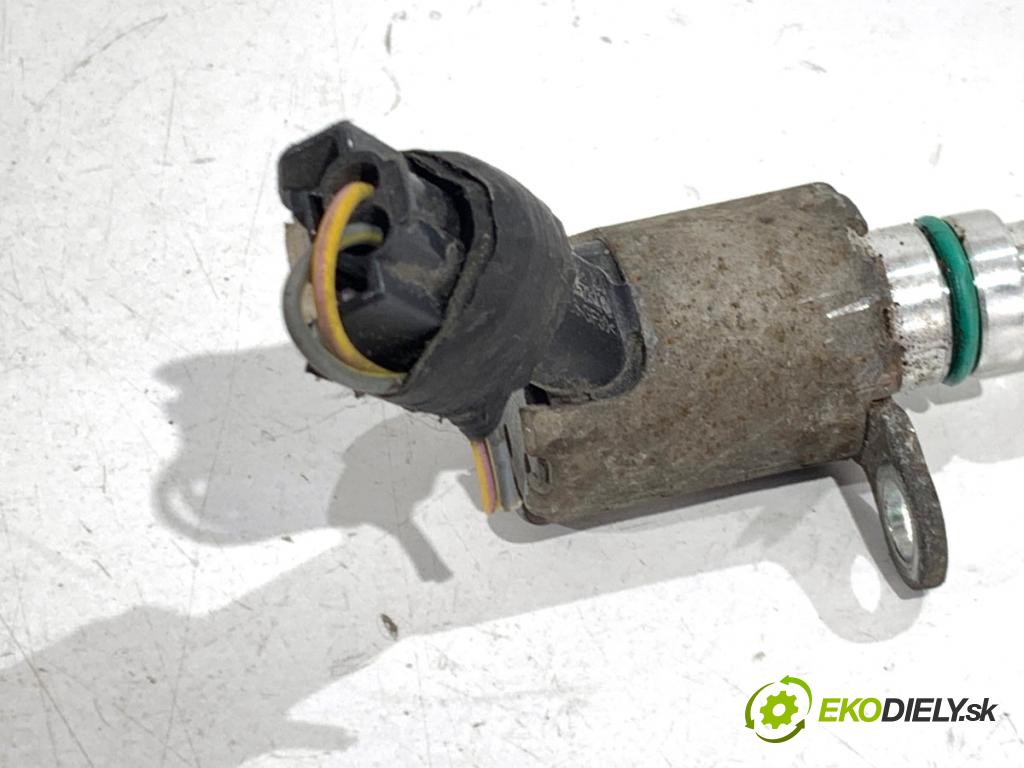 FORD ECOSPORT SUV 2018 92 kW 1.0 EcoBoost 998 Snímač tlaku oleja CM5G-6C880-DA (Snímač tlaku oleja)