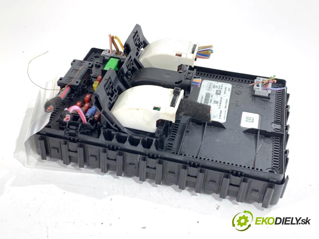 FORD ECOSPORT SUV 2018 92 kW 1.0 EcoBoost 998 Modul BSI HU5T-15604-BCS (Poistková skrinka)