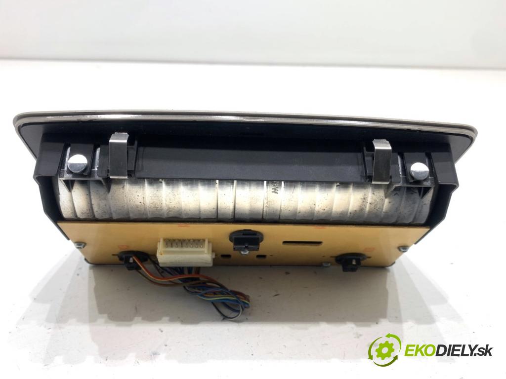 BMW E71 SUV 2008 225 kW xDrive 35 i 2979 Svetlo stropné zad 9111010
