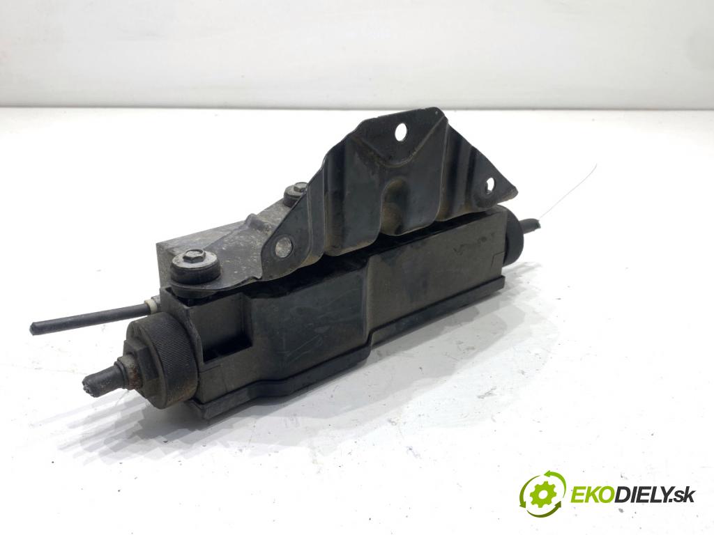 BMW E71 SUV 2008 225 kW xDrive 35 i 2979 BRZDA: ruční elektrický 6788556 (Ruční brzda)