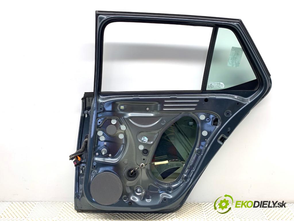 SKODA FABIA III liftback 2019 44 kW 1.0 999 dveře pravý zadní část