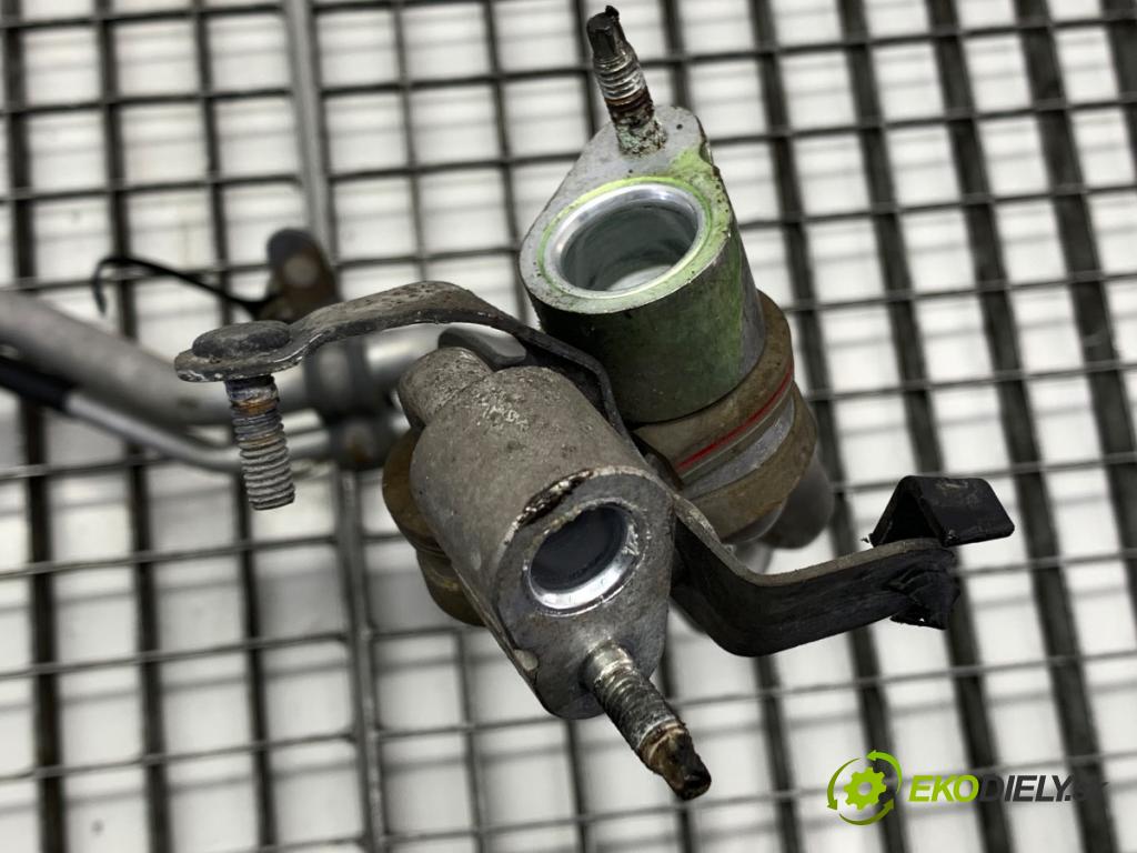 JAGUAR F-PACE SUV 2016 132 kW 2.0 TD4 AWD 1999 rúrka klimatizace HK83-19A834-CB (Trubka klimatizace)